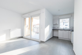 
                                                                                        Location
                                                                                         NICE / CAGNOLI - Appartement 2 pièces à louer avec terrasse