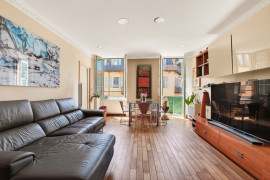 
                                                                                        Vente
                                                                                         Nice Cassini - Beau 3 pièces 71m2 avec balcon Port