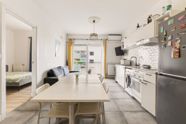 
                                                                                        Vente
                                                                                         Nice - Caucade -Joli 4 pièces en étage avec terrasse et vue mer