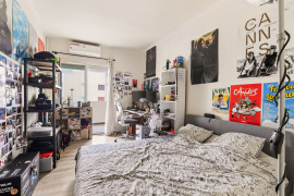 
                                                                                        Vente
                                                                                         Nice - Caucade -Joli 4 pièces en étage avec terrasse et vue mer
