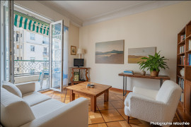 
                                                                                        Vente
                                                                                         Nice - Centre Ville : Appartement 3 pièces