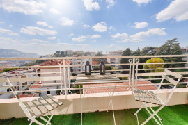 Vente
Nice Cimiez - 4 pièces belle vue mer et ville