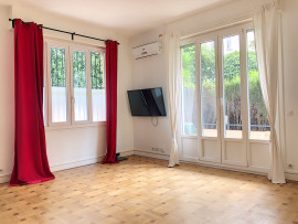 
                                                                                        Location
                                                                                         Nice Cimiez – Appartement 3 Pièces 72 m²  face Hôtel Régina