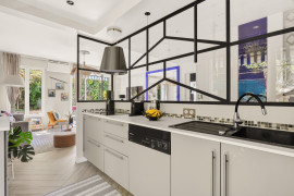 
                                                                                        Vente
                                                                                         Nice Cimiez - Appartement de 3 pièces rénové dans un esprit contemporain