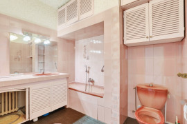 
                                                                                        Vente
                                                                                         Nice - Cimiez Appartement traversant  de 2 pièces avec terrasse vue mer