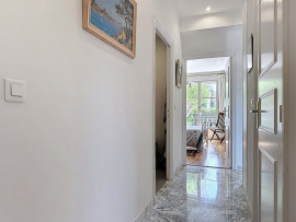 Vente
Nice Cimiez - Espace, calme, piscine : que du bonheur !