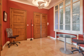 Vente
Nice - Cimiez - Grand 4 pièces de 116 m² à rénover situé dans un palais Bel époque