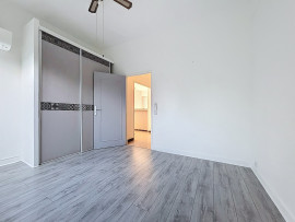 
                                                                                        Vente
                                                                                         Nice Cimiez - Idéal familles - 4 pièces en  RDJ