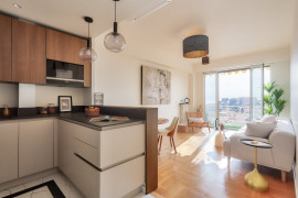 
                                                                                        Vente
                                                                                         Nice Cimiez - Lumineux 4 pièces avec belle vue mer et ville