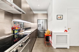 
                                                                                        Vente
                                                                                         Nice - Cimiez - Magnifique 4 pièces