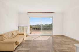 
                                                                                        Vente
                                                                                         Nice Cimiez - Rare - 2 pièces 57m2 et 90m2 de terrasse au dernier étage d'une résidence de standing