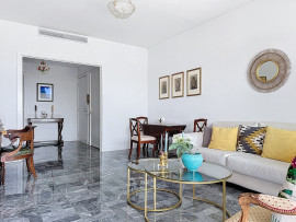 Vente
Nice Cimiez - Spacieux 3 pièces de 80 m2 dans résidence luxueuse