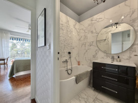 Vente
Nice Cimiez - Spacieux 3 pièces de 80 m2 dans résidence luxueuse