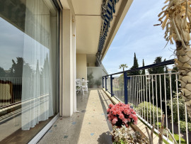 Vente
Nice Cimiez - Spacieux 3 pièces de 80 m2 dans résidence luxueuse