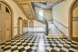Vente
NICE CIMIEZ - Superbe appartement atypique dans Palais bourgeois