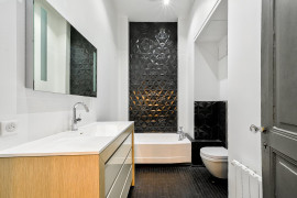 Vente
NICE CIMIEZ - Superbe appartement atypique dans Palais bourgeois