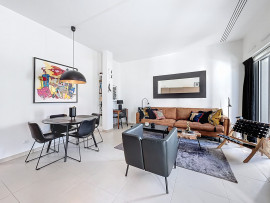 
                                                                                        Vente
                                                                                         Nice Cimiez - Superbe rez de jardin dans une résidence luxueuse