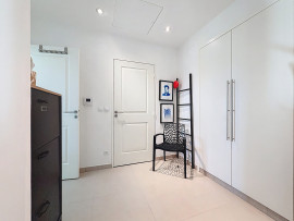 
                                                                                        Vente
                                                                                         Nice Cimiez - Superbe rez de jardin dans une résidence luxueuse