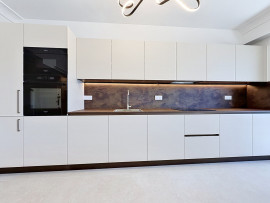 
                                                                                        Vente
                                                                                         Nice Cimiez - Très bel appartement 3 pièces