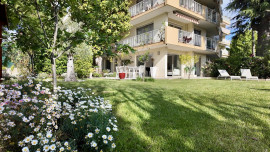 Vente
Nice Cimiez - Une vie comme dans une maison !