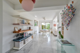 
                                                                                        Vente
                                                                                         Nice Cimiez - Une vie comme dans une maison !