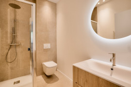 
                                                                                        Vente
                                                                                         Nice - Col des Quatres Chamins - Magnifique maison 9 pièces de 395 m² entièrement rénovée avec piscine