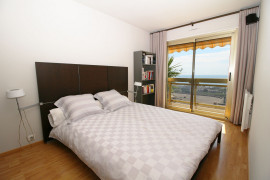Vente
Nice Fabron 2 Pieces standing VUE MER Panoramique au calme avec piscine