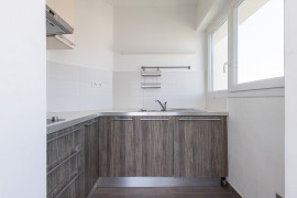 
                                                                                        Vente
                                                                                         NICE / FABRON - Studio à vendre de 28 m² vue mer