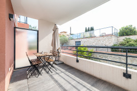 
                                                                                        Location
                                                                                         NICE / FABRON - Studio MEUBLE avec terrasse et garage