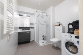 
                                                                                        Location
                                                                                         NICE / FABRON - Studio MEUBLE avec terrasse et garage