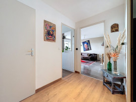 
                                                                                        Vente
                                                                                         Nice Gairaut - Beau 5 pièces familial, lumineux et traversant au sein d'une résidence verdoyante