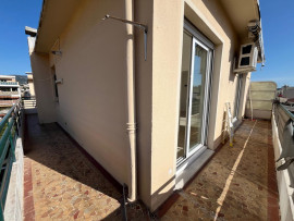 
                                                                                        Location
                                                                                         NICE GORBELLA - Vaste 2 pièces climatisé