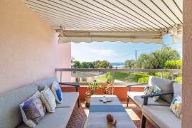 
                                                                                        Vente
                                                                                         Nice Lanterne - 3 Pièces - Vue mer - 3 terrasses