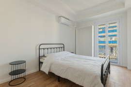 
                                                                                        Location
                                                                                         NICE / LIBERATION - Appartement 3 pièces MEUBLE en avant dernier étage