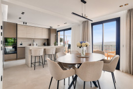 Vente
NICE - Mont Boron - Magnifique Penthouse de 120 m² entièrement rénové avec une terrasse de 80 m² et vue panoramique
