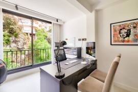 
                                                                                        Vente
                                                                                         NICE - Mont Boron - Magnifique Penthouse de 120 m² entièrement rénové avec une terrasse de 80 m² et vue panoramique