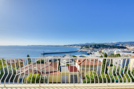 Vente
Nice Mont Boron - Superbe appartement 4/5 pièces avec vue panoramique