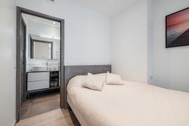 Vente
NICE - Musiciens - Bel appartement 3 pièces rénové en plein cœur des Musiciens