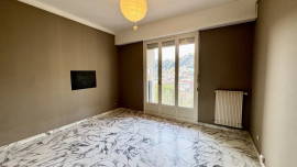 Vente
NICE NORD - APPARTEMENT 2 PIECES - TERRASSE VUE DEGAGEE