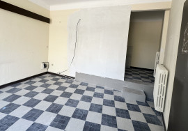Vente
Nice Nord - Murs commerciaux vide idéal investisseur