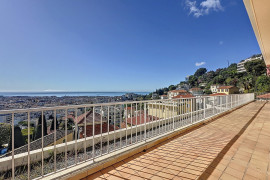 Vente
Nice Penthouse avec vue panoramique