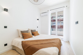 Vente
Nice - Promenade des Anglais - Magnifique 3 pièces de 59 m² avec terrasse et vue mer