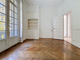 
                                                                                        Vente
                                                                                         Nice quartier Wilson  - 3/4 pièces de 113m2