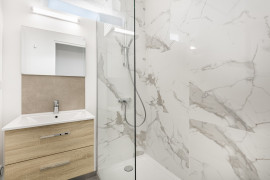 
                                                                                        Colocation
                                                                                         Référence : 8 Toesca C