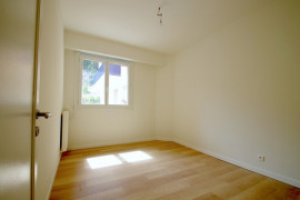 Vente
Nice St Sylvestre - Un appartement rénové avec garage, au calme, bien situé dans un secteur vivant et familial