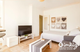 
                                                                                        Vente
                                                                                         Nice -  Studio avec terrasse – Idéal investisseur