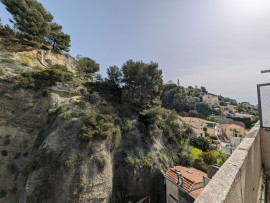 Vente
Nice : Studio Dernier Étage Terrasse - Rentabilité