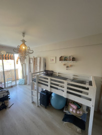 Location
NICE / VALROSE - Appartement 4 pièces avec cave et garage à louer
