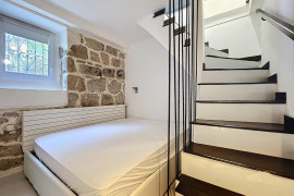 
                                                                                        Vente
                                                                                         Nice Valrose - Charmant 2 pièces en duplex