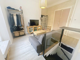 
                                                                                        Vente
                                                                                         Nice Valrose - Charmant 2 pièces en duplex dans un Palais Belle Epoque entouré de jardins